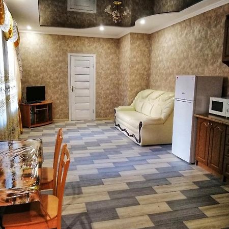Посуточная Аренда В Центре Кропивницкого Apartment Кропивницкий Екстериор снимка