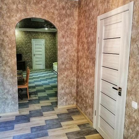Посуточная Аренда В Центре Кропивницкого Apartment Кропивницкий Екстериор снимка